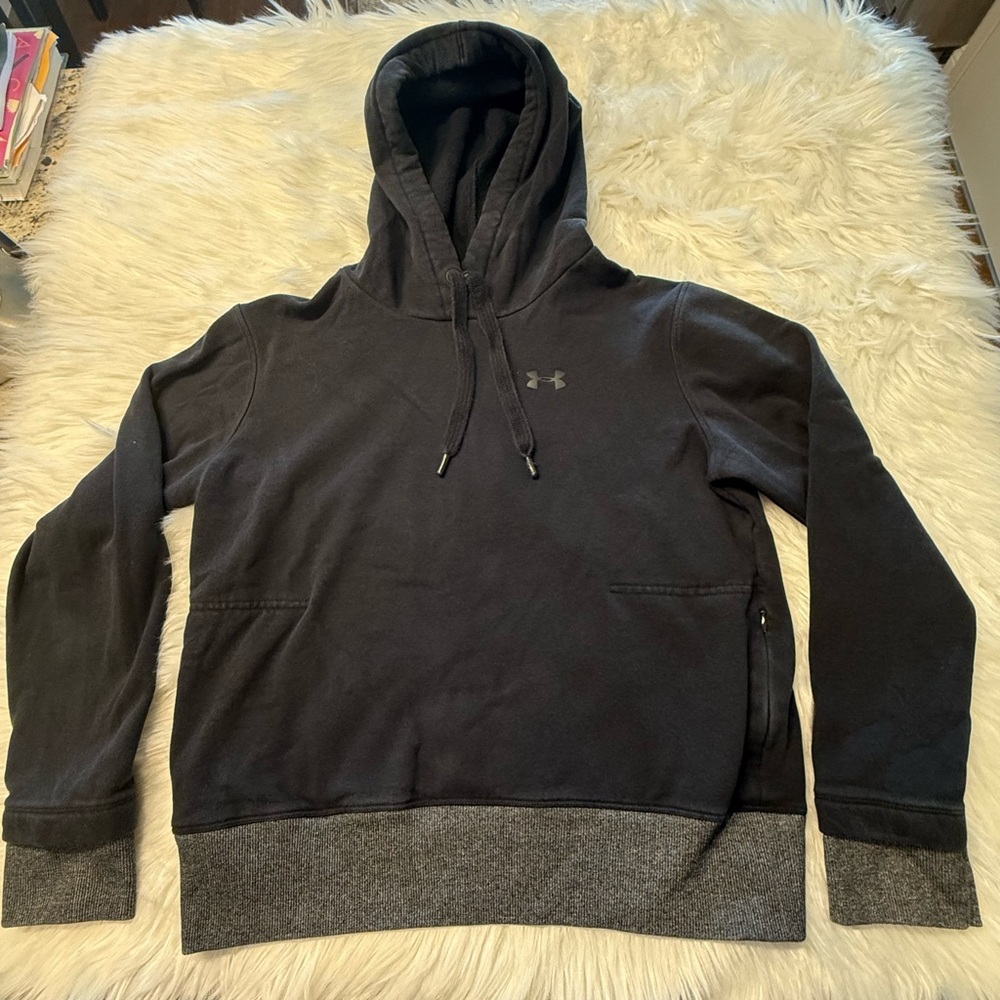 Under Armour | Women’s Medium Black Hoodie with Zipper Pockets